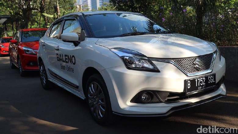 Ini Bocoran Fitur Suzuki Baleno Pesaing Yaris dan Jazz Ini Bocoran Fitur Suzuki Baleno Pesaing Yaris dan Jazz