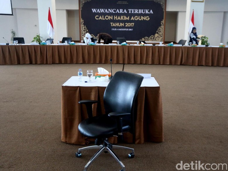 Pansel Uji Kadar Kenegarawanan Calon Hakim Agung Pansel Uji Kadar Kenegarawanan Calon Hakim Agung