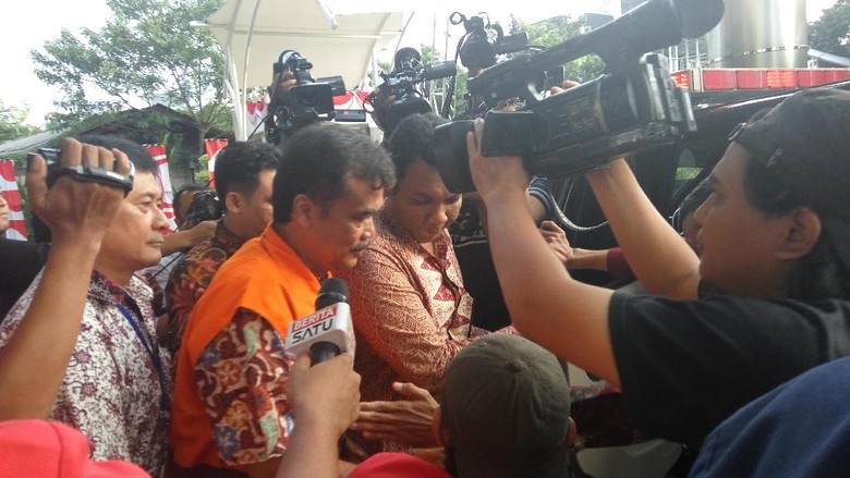 KPK Tahan Tersangka Pengadaan Pupuk Urea Jateng di Rutan Guntur KPK Tahan Tersangka Pengadaan Pupuk Urea Jateng di Rutan Guntur