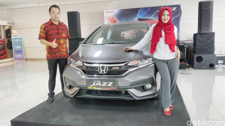 Honda Jazz Terbaru Siap Mengaspal di Makassar Honda Jazz Terbaru Siap Mengaspal di Makassar