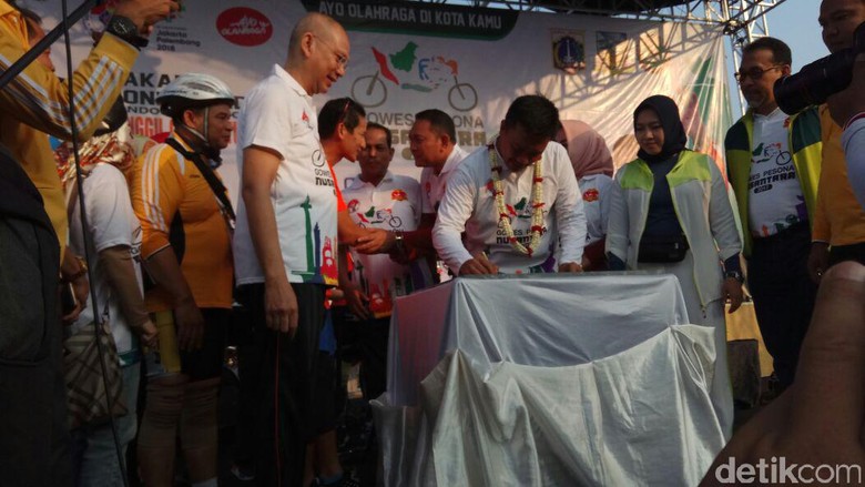 Gowes Bareng Sandiaga, Menpora Bahas Hari Bersepeda Gowes Bareng Sandiaga, Menpora Bahas Hari Bersepeda