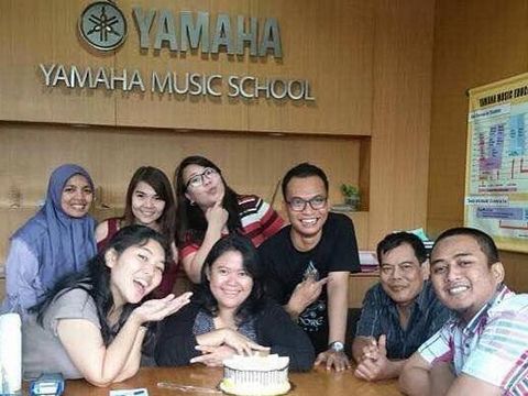 Tempat les musik di Jakarta