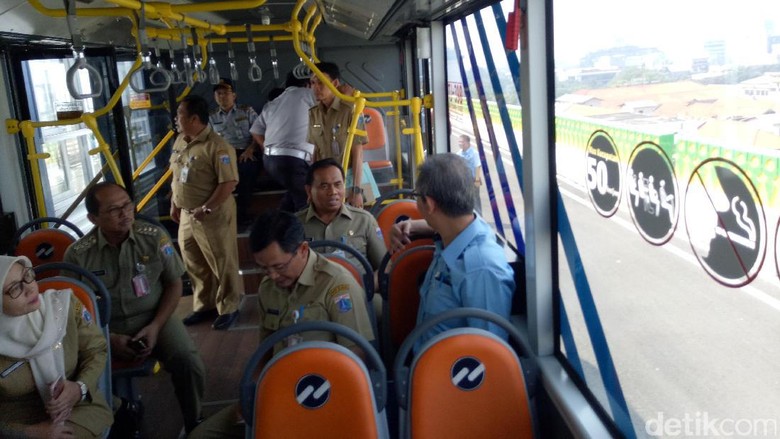 Jelang Diresmikan, Sekda DKI Cek Persiapan Jalur Layang TransJ Jelang Diresmikan, Sekda DKI Cek Persiapan Jalur Layang TransJ
