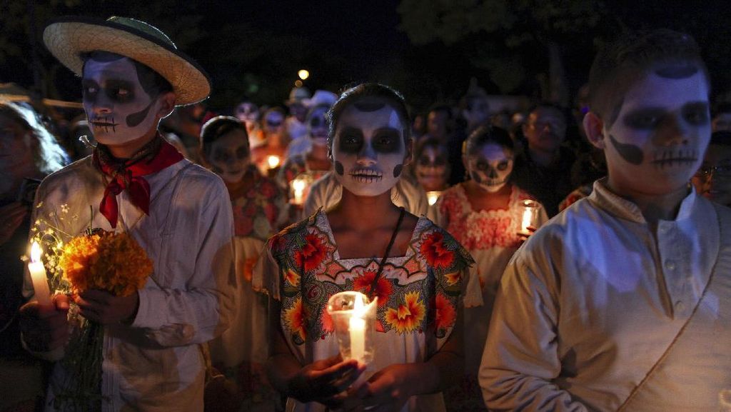 Ritual Unik dan Seram Ritual Unik dan Seram