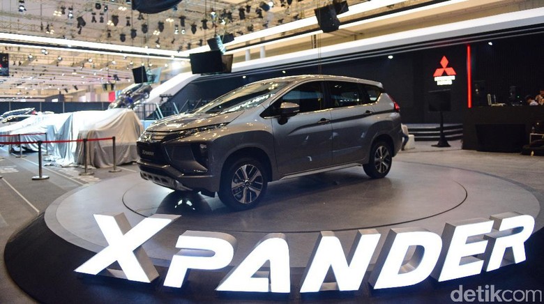 Mitsubishi Beri Nama Bayi Barunya Xpander, Low MPV Pesaing Avanza cs Mitsubishi Beri Nama Bayi Barunya Xpander, Low MPV Pesaing Avanza cs