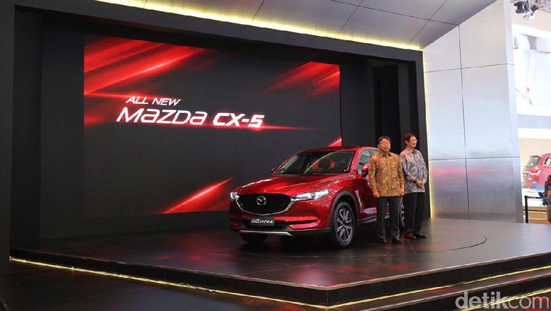 Mazda Jual 743 Unit Mobil Selama GIIAS Mazda Jual 743 Unit Mobil Selama GIIAS
