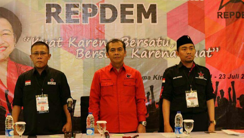 Repdem Tak akan Cabut Laporan soal Waketum Gerindra Repdem Tak akan Cabut Laporan soal Waketum Gerindra