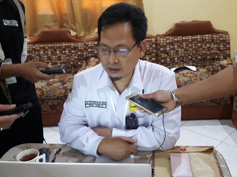 Jemaah Haji RI Ditabrak Mobil saat Menyeberang di Madinah Jemaah Haji RI Ditabrak Mobil saat Menyeberang di Madinah