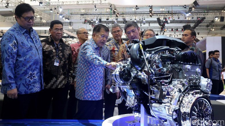 JK: Ada 35.000 MW, Tak Perlu Khawatir Kembangkan Mobil Listrik JK: Ada 35.000 MW, Tak Perlu Khawatir Kembangkan Mobil Listrik
