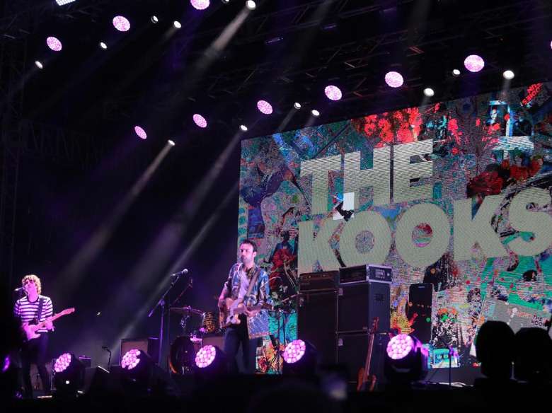 The Kooks Sempurnakan Hari Pertama We The Fest 2017 The Kooks Sempurnakan Hari Pertama We The Fest 2017