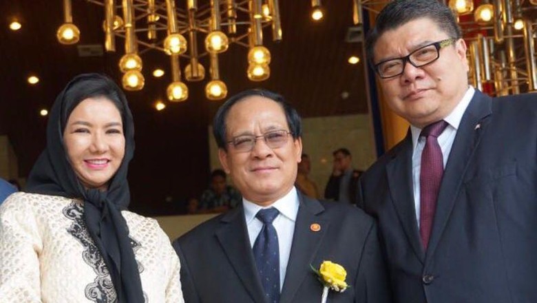 UKM Jadi Sektor Andalan Ekonomi ASEAN UKM Jadi Sektor Andalan Ekonomi ASEAN