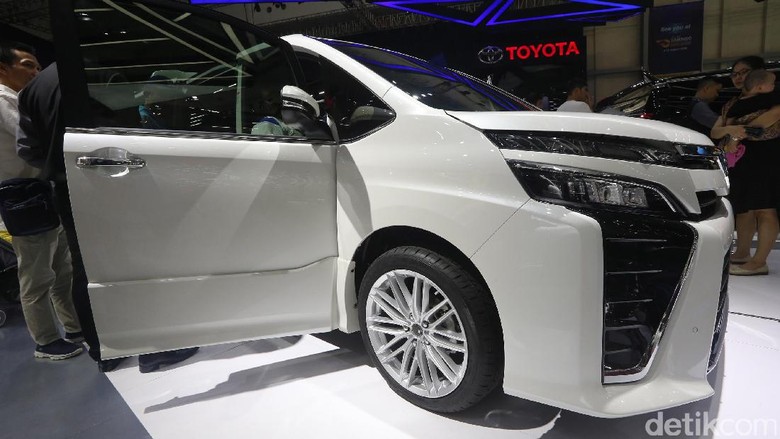 Toyota Terkejut Baby Vellfire Pesanannya 5 Kali Lipat Toyota Terkejut Baby Vellfire Pesanannya 5 Kali Lipat
