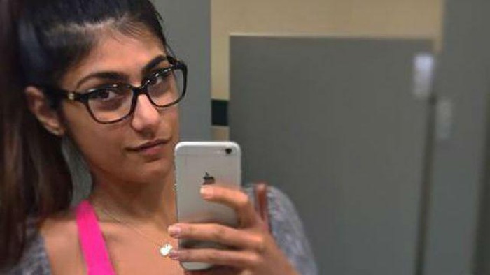 Permintaan Mia Khalifa di Twitter Bikin Heboh