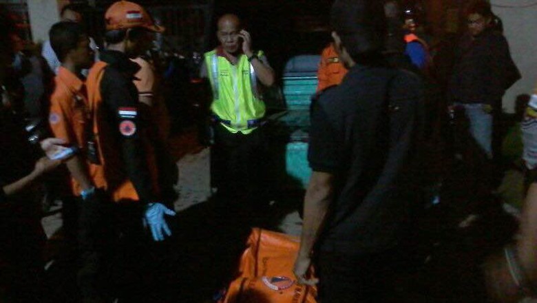 Pria yang Tenggelam di Kalimalang Ditemukan Tewas di Pintu Air Pria yang Tenggelam di Kalimalang Ditemukan Tewas di Pintu Air