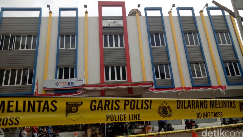 Pasar Sako Mandiri Disegel, Pengelola: Tak Ada Pemberitahuan Pasar Sako Mandiri Disegel, Pengelola: Tak Ada Pemberitahuan
