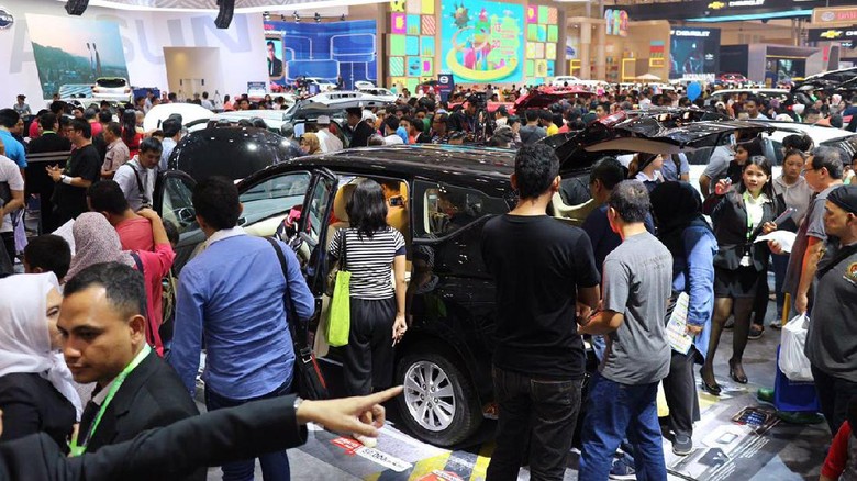 Tips Saat Berada di GIIAS 2017 Tips Saat Berada di GIIAS 2017