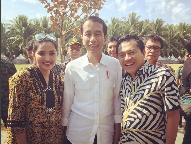 Puji Jokowi, Ashanty: Dulu Saya Bukan Pendukung Dia Puji Jokowi, Ashanty: Dulu Saya Bukan Pendukung Dia