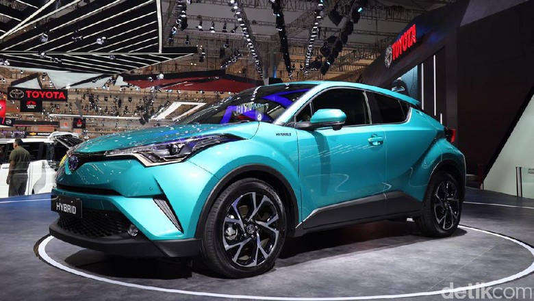 Toyota Siap Bawa C-HR yang Lebih Gahar Toyota Siap Bawa C-HR yang Lebih Gahar