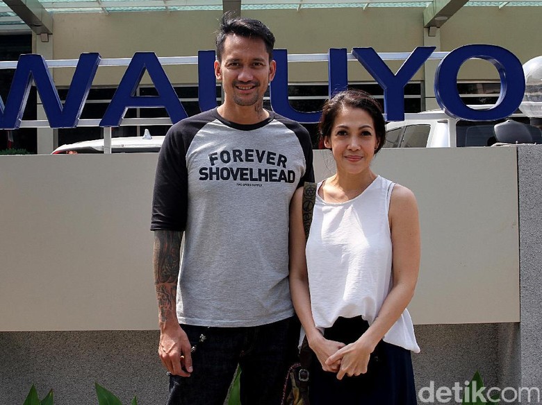 Mieke Amalia Setia Temani di Setiap Masalah, Tora Sudiro Titip Pesan Ini Mieke Amalia Setia Temani di Setiap Masalah, Tora Sudiro Titip Pesan Ini