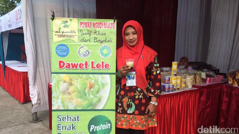 Wanita Ini Bisnis Camilan dari Daging Lele Beromzet Rp 70 Juta/Bulan Wanita Ini Bisnis Camilan dari Daging Lele Beromzet Rp 70 Juta/Bulan