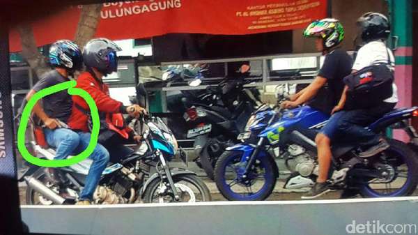 Nopol Motor Perampok Toko Emas Tulungagung Telah Dicabut Leasing Nopol Motor Perampok Toko Emas Tulungagung Telah Dicabut Leasing