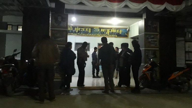 Ribut di Lapas Jelekong, Napi Sempat Acungkan Belati ke Petugas Ribut di Lapas Jelekong, Napi Sempat Acungkan Belati ke Petugas