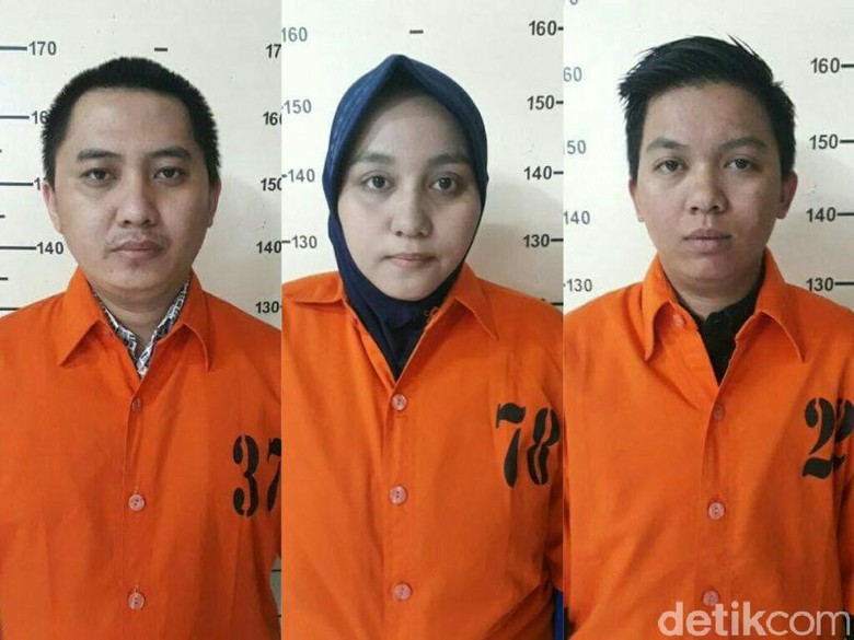 Derita Calon Jemaah Umrah dan Lupa Bos First Travel Derita Calon Jemaah Umrah dan Lupa Bos First Travel