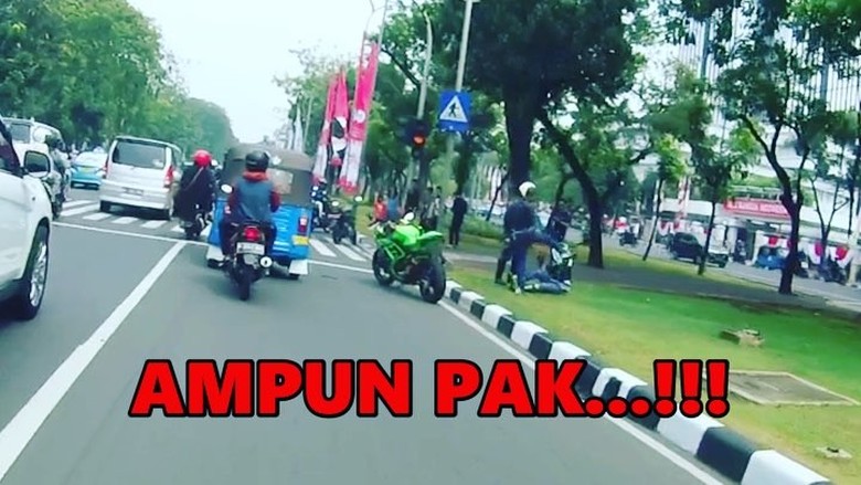 Puspom TNI Cek Video Viral Pemotor Ugal-ugalan Ditendang Puspom TNI Cek Video Viral Pemotor Ugal-ugalan Ditendang