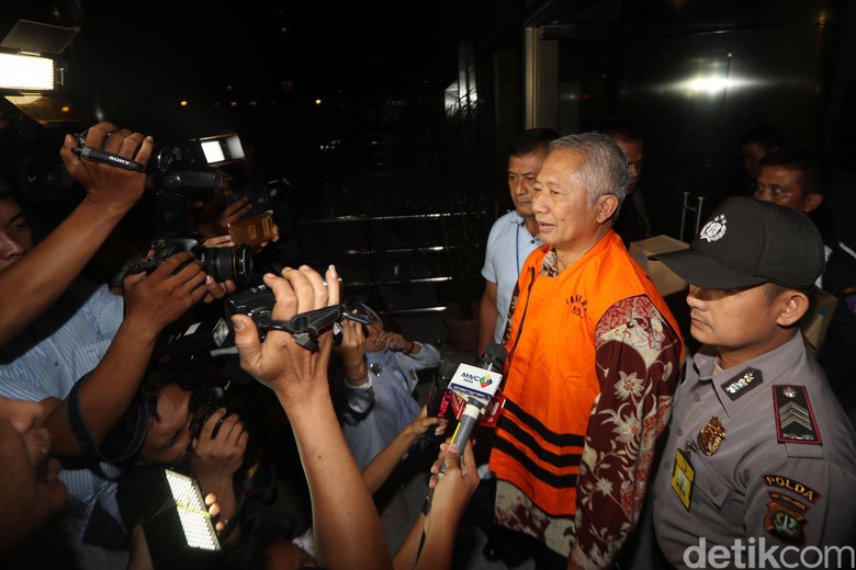 Bantah Keterlibatan Menteri, Dirjen Hubla: Pak Menteri Orang Baik Bantah Keterlibatan Menteri, Dirjen Hubla: Pak Menteri Orang Baik