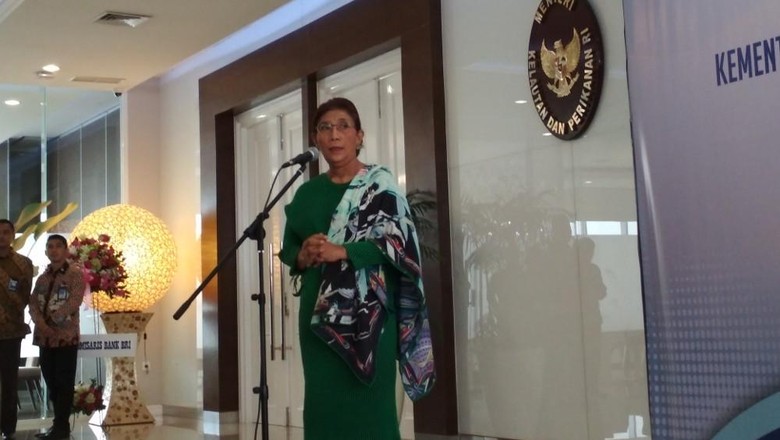 Susi Tawarkan PNS Pensiun Dini, Pesangonnya Sampai Rp 300 Juta Susi Tawarkan PNS Pensiun Dini, Pesangonnya Sampai Rp 300 Juta