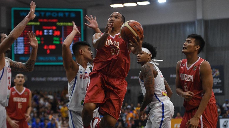 Dikalahkan Filipina, Tim Basket Putra Indonesia Raih Medali Perak