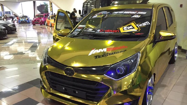 Daihatsu Sigra Berbalut Emas Daihatsu Sigra Berbalut Emas