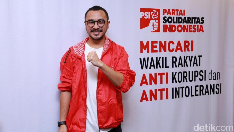 Masuk Dunia Politik, Giring Doakan Proyek Baru Nidji Masuk Dunia Politik, Giring Doakan Proyek Baru Nidji
