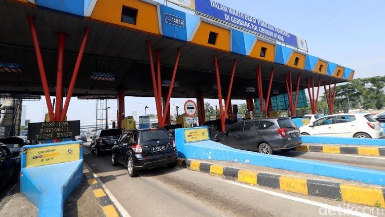 Pengusaha Truk Ingin Pembayaran Tol Pakai RFID Pengusaha Truk Ingin Pembayaran Tol Pakai RFID
