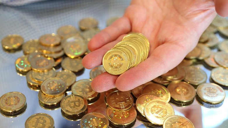 Bitcoin Makin Dikenal, Dibayangi Pesaing Hingga Potensi Bubble Bitcoin Makin Dikenal, Dibayangi Pesaing Hingga Potensi Bubble