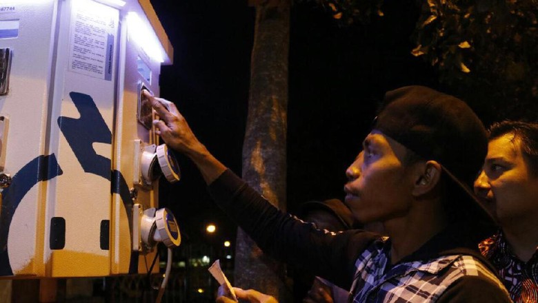 Hore! Sekarang di Papua Sudah Ada SPBU Listrik Hore! Sekarang di Papua Sudah Ada SPBU Listrik