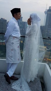 Laudya Cynthia Bella dan Engku Amran menikah di Malaysia / 