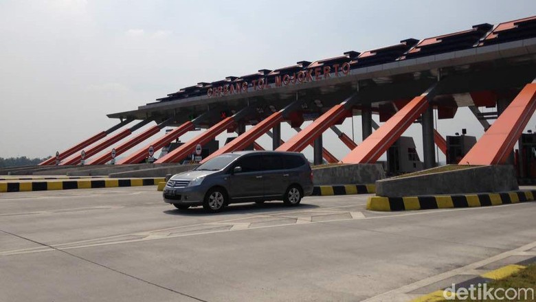 Ruas Tol Mojokerto-Kertosono Diresmikan Jokowi Besok Ruas Tol Mojokerto-Kertosono Diresmikan Jokowi Besok