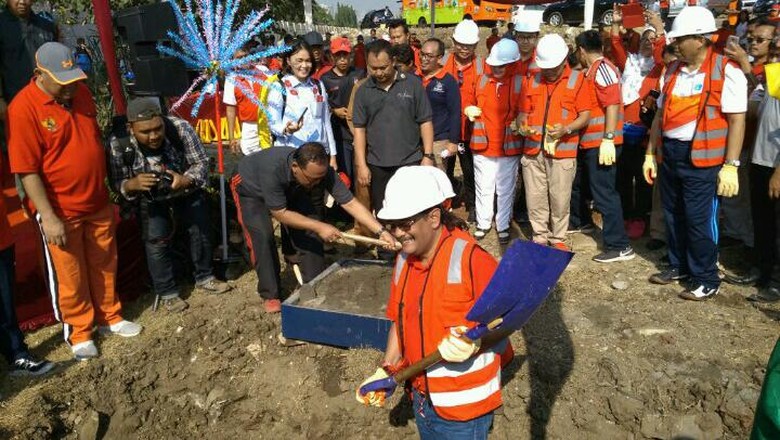 Groundbreaking Club House di Stadion BMW, Djarot: Jangan Ada Mal! Groundbreaking Club House di Stadion BMW, Djarot: Jangan Ada Mal!