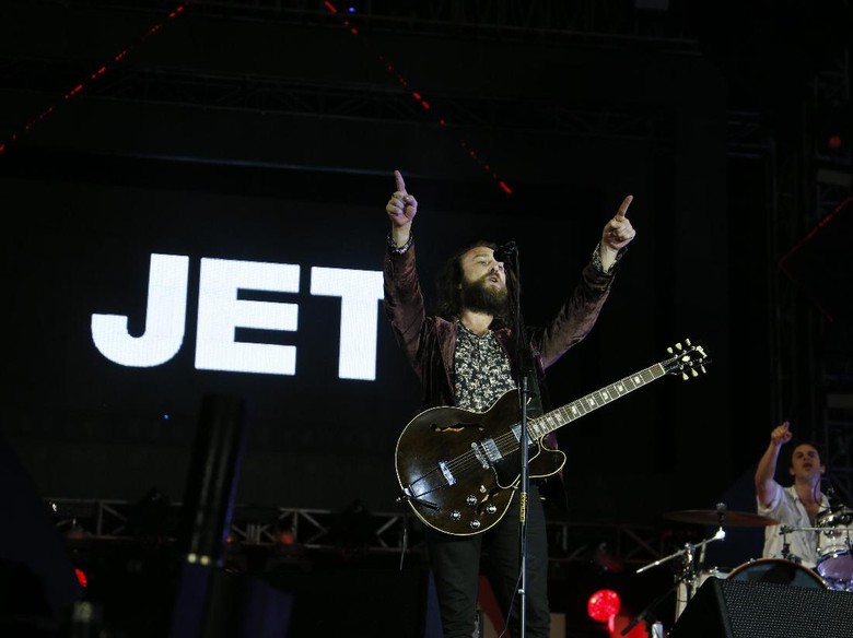 Ke Mana Tujuan Jet Setelah 16 Tahun Bersama? Ke Mana Tujuan Jet Setelah 16 Tahun Bersama?