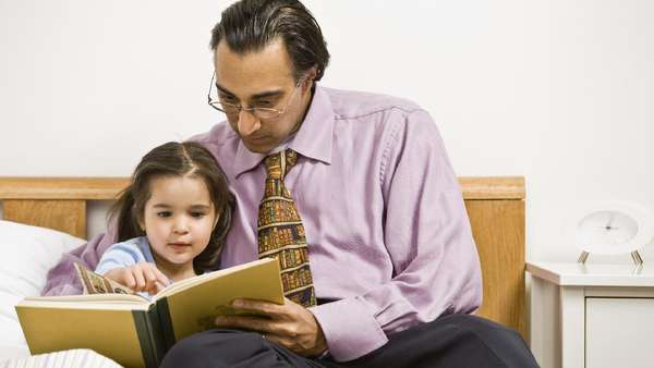 Tips Memilih Buku Cerita yang Baik untuk Anak Tips Memilih Buku Cerita yang Baik untuk Anak