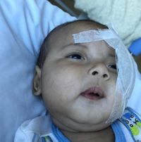 Cerita Asri Welas: Umur 5 Bulan Anakku Harus Pakai Kacamata +16