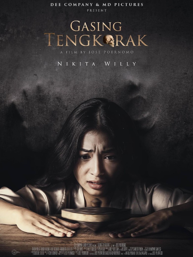 Nikita Willy Dibelenggu Kekuatan Gaib dalam Gasing Tengkorak Nikita Willy Dibelenggu Kekuatan Gaib dalam Gasing Tengkorak