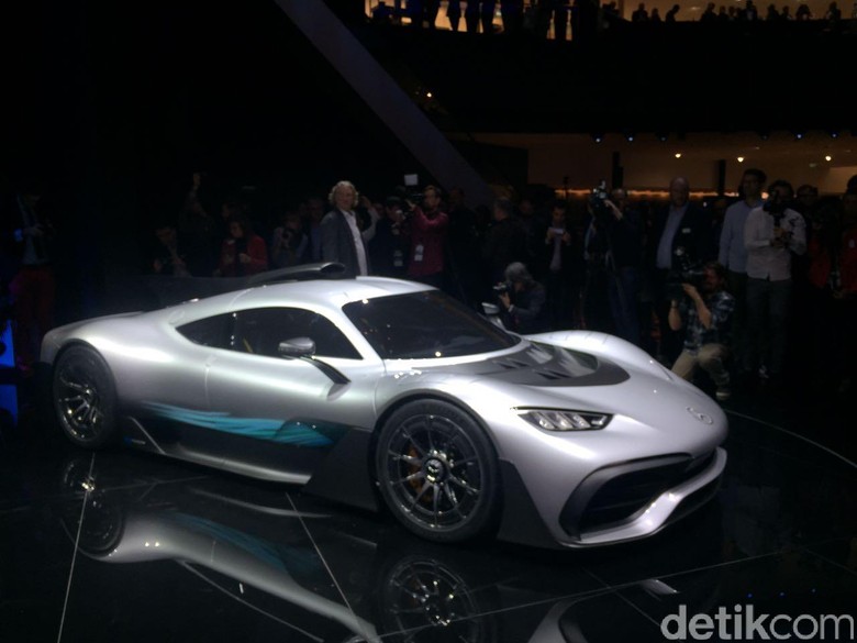 Mercedes Pastikan Hypercar Project One Tak Dibeli Orang Indonesia Mercedes Pastikan Hypercar Project One Tak Dibeli Orang Indonesia