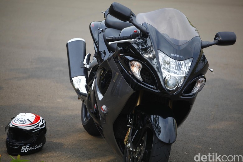 Suzuki Hayabusa, Motor Kencang untuk Penggila Kecepatan Suzuki Hayabusa, Motor Kencang untuk Penggila Kecepatan