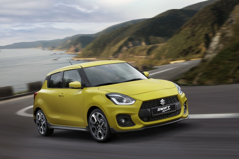 Suzuki Luncurkan Swift Sport Baru, Bobotnya Tak Sampai 1 Ton Suzuki Luncurkan Swift Sport Baru, Bobotnya Tak Sampai 1 Ton