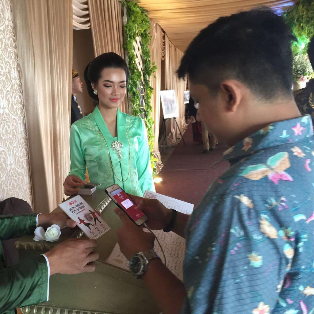 Gaya Cashless Kawinan Generasi Milenial Gaya Cashless Kawinan Generasi Milenial