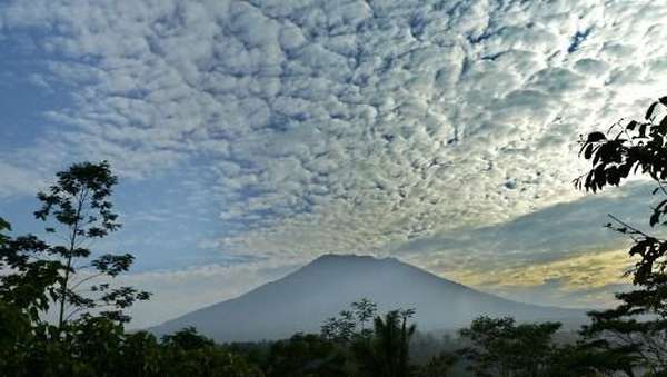 Gunung Agung Awas, Gubernur Bali Tetapkan Tanggap Darurat Provinsi Gunung Agung Awas, Gubernur Bali Tetapkan Tanggap Darurat Provinsi