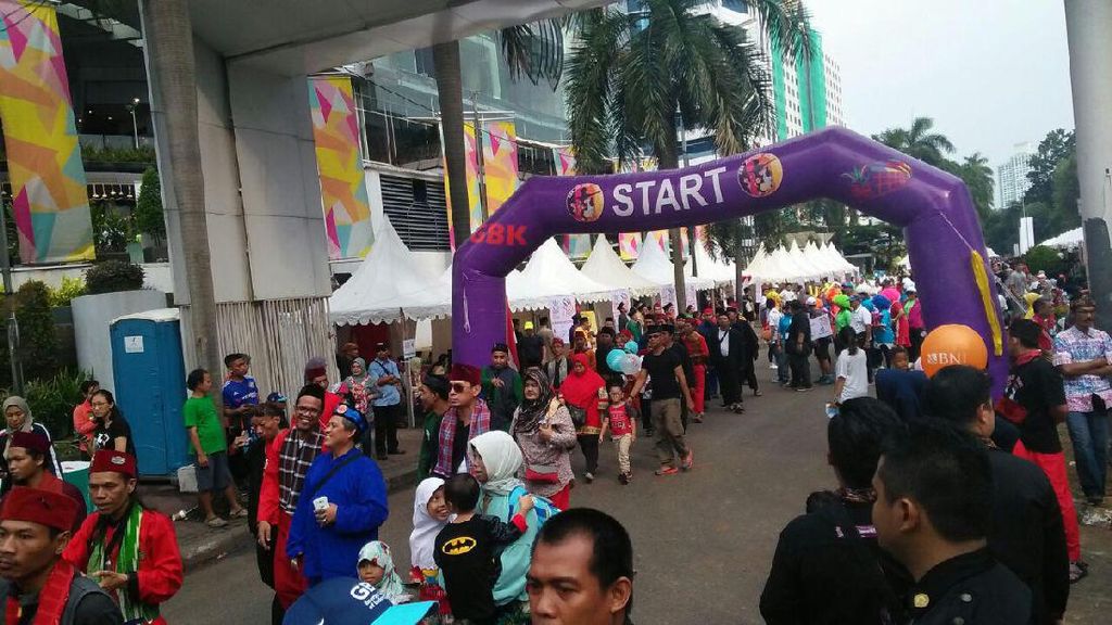 Karnaval Meriah di GBK Sambut HUT ke-55 Karnaval Meriah di GBK Sambut HUT ke-55