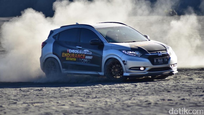 Honda HR-V Dijajal Menuju Gunung Bromo Honda HR-V Dijajal Menuju Gunung Bromo